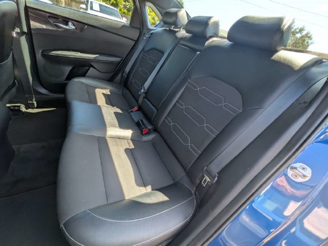Used 2021 Kia Forte GT-Line FWD image 12
