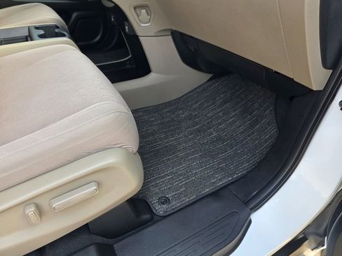 Used 2022 Honda Odyssey EX image 40