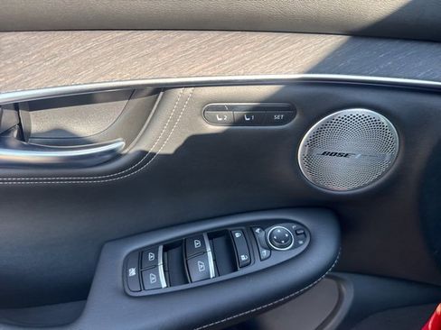 Used 2024 INFINITI QX55 Sensory w/ Lighting Package image 12