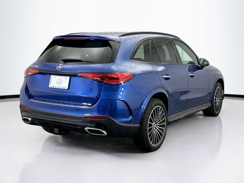 Certified 2025 Mercedes-Benz GLC 300 image 5
