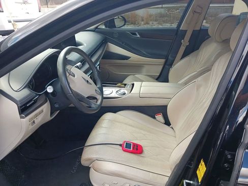 Used 2021 Genesis G80 2.5T w/ Prestige Package image 4