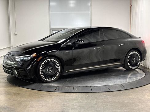 Used 2023 Mercedes-Benz EQE AMG 4MATIC Sedan image 4