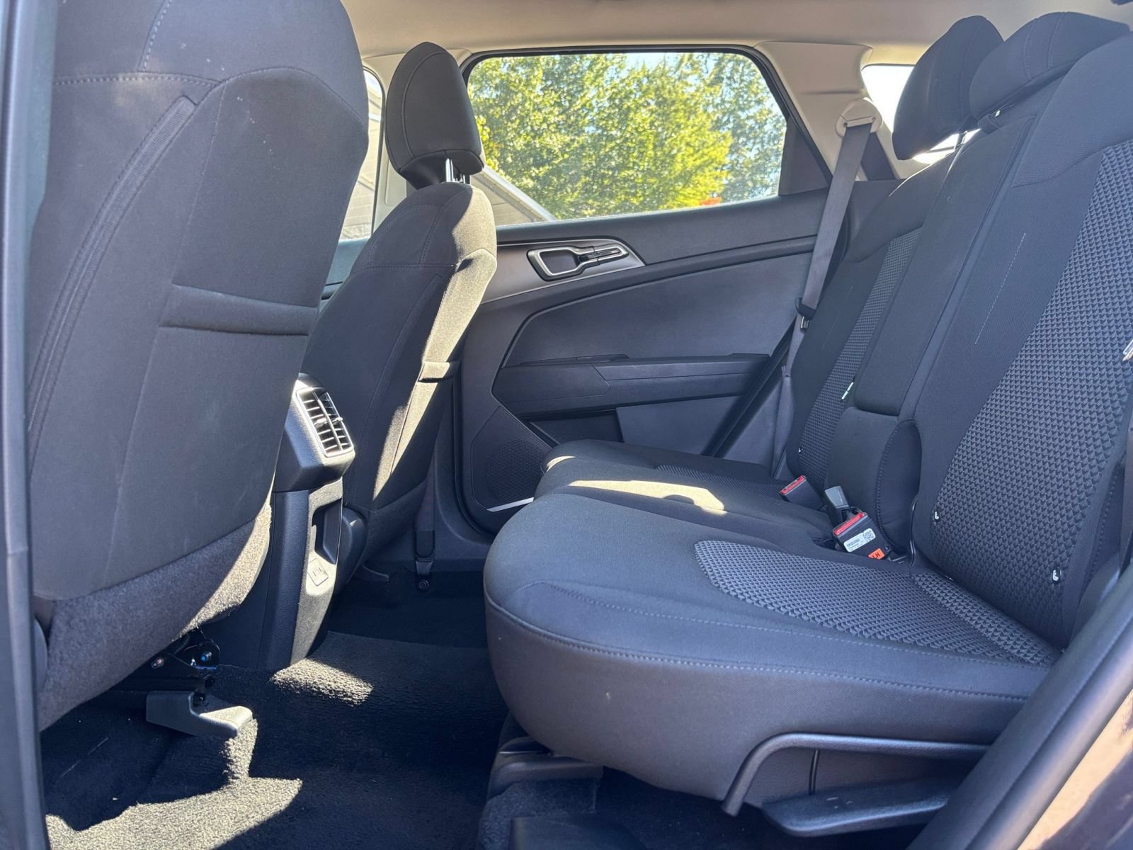 Used 2026 Kia Sportage LX FWD image 22