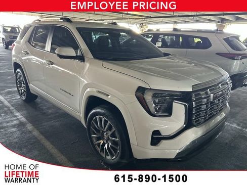 Used 2026 GMC Terrain Denali AWD/4WD image 1