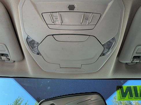 Used 2019 Ford Escape SEL AWD/4WD image 22