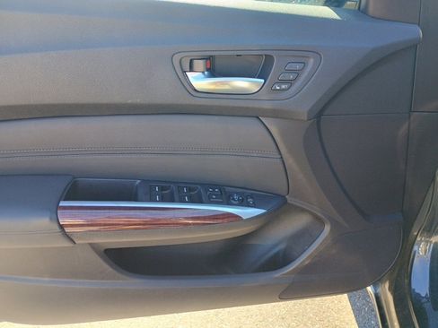 Used 2015 Acura TLX V6 SH-AWD w/ Technology Pkg image 11