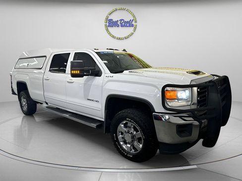 Used 2018 GMC Sierra 2500 SLE w/ Snow Plow Prep Package AWD/4WD image 5