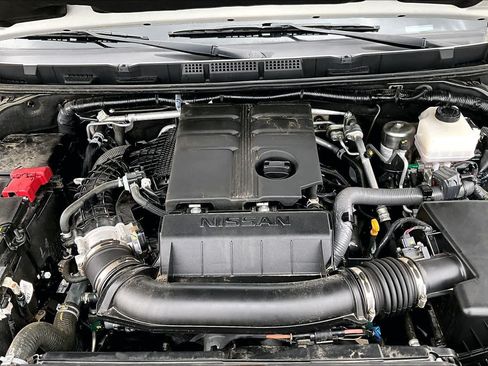 Certified 2025 Nissan Frontier SV RWD image 56