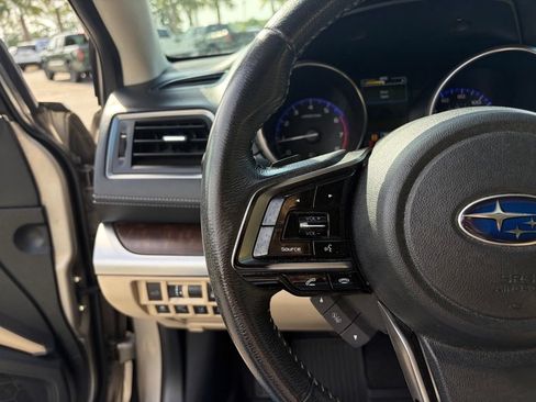 Used 2019 Subaru Outback 2.5i Limited w/ Popular Package #2 AWD/4WD image 14