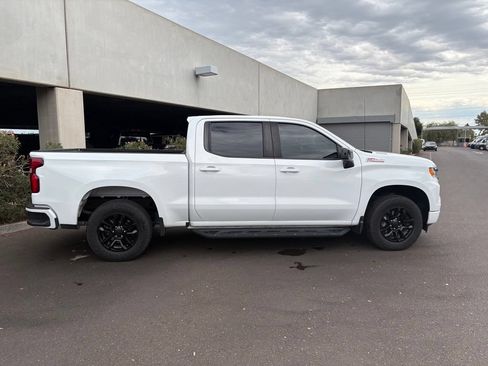 Used 2023 Chevrolet Silverado 1500 RST w/ Z71 Off-Road Package AWD/4WD image 6