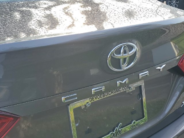 Used 2018 Toyota Camry XLE FWD image 28
