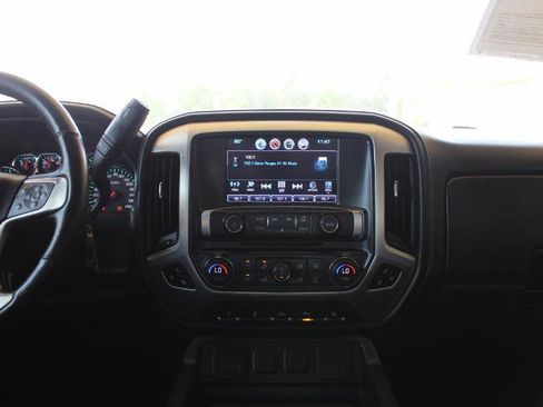 Used 2018 GMC Sierra 1500 SLT w/ SLT Premium Package image 36