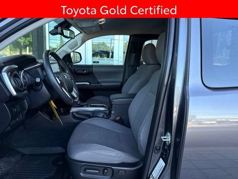 Certified 2021 Toyota Tacoma SR5 w/ Blackout Package (TMS) AWD/4WD image 15