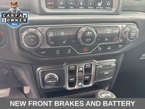 Used 2021 Jeep Wrangler Unlimited Sahara image 12