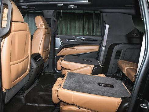 Used 2022 Cadillac Escalade ESV Sport w/ Touring Package AWD/4WD image 56
