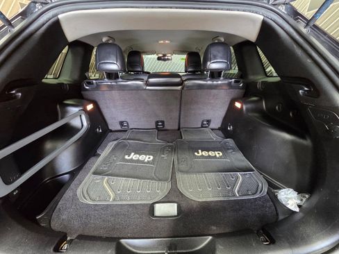 Used 2016 Jeep Cherokee Limited AWD/4WD image 30