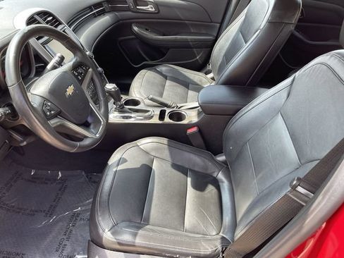 Used 2014 Chevrolet Malibu LT FWD image 11