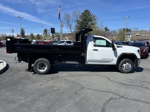 New 2026 GMC Sierra 3500 Pro AWD/4WD image 10
