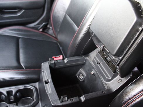 Certified 2020 Jeep Gladiator Rubicon image 32