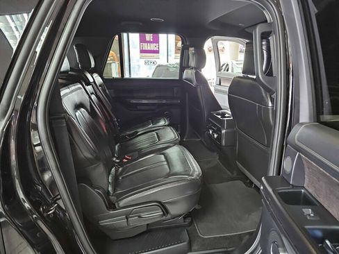 Used 2018 Ford Expedition Max Limited image 28