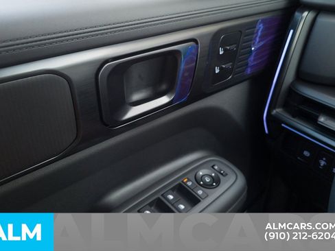 Used 2025 Hyundai Santa Fe Calligraphy image 35