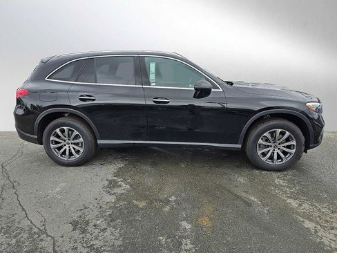 Used 2023 Mercedes-Benz GLC 300 4MATIC image 8