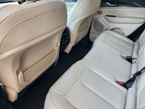 New 2026 Jeep Grand Cherokee Limited image 22