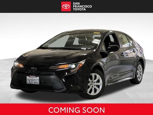 Used 2026 Toyota Corolla LE FWD image 1