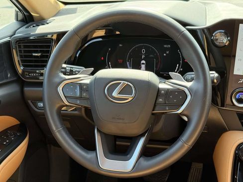 Used 2026 Lexus NX 350 AWD w/ Cold Area Package image 9