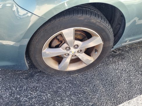 Used 2009 Chevrolet Malibu LT FWD image 5