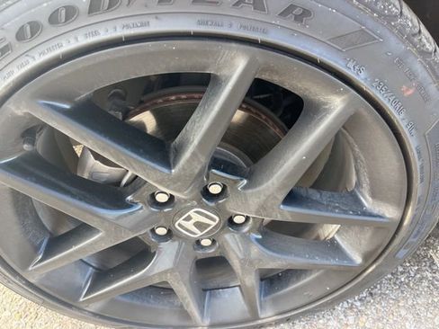 Used 2024 Honda Civic Sport image 9