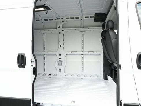 New 2025 RAM ProMaster 2500 w/ Cold Weather Group image 22