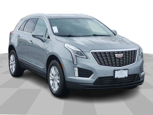 Used 2023 Cadillac XT5 Luxury FWD image 1