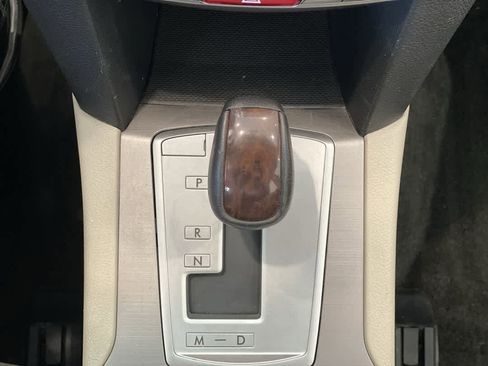 Used 2014 Subaru Legacy 2.5i Limited w/ Popular Package #2 image 21