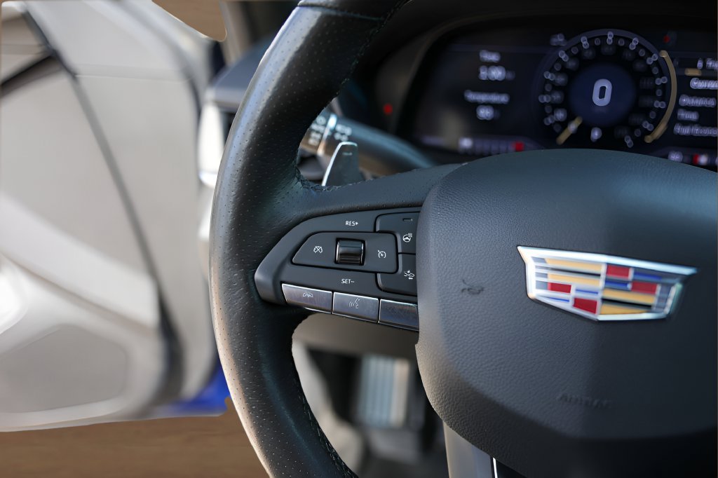 Used 2023 Cadillac CT4 Sport w/ Technology Package RWD image 14