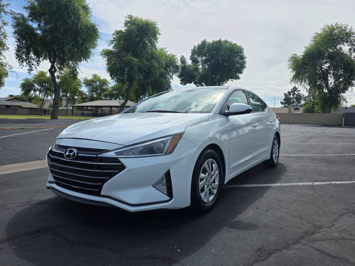 Used 2019 Hyundai Elantra SE w/ Cargo Package FWD image 6