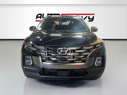 Used 2024 Hyundai Santa Cruz Limited AWD/4WD image 2