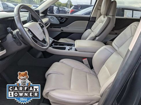 Used 2023 Lincoln Aviator Reserve w/ Equipment Group 201A RWD image 8
