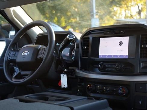 Used 2022 Ford F150 XLT image 30