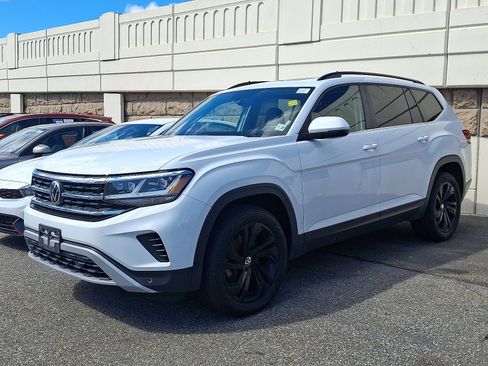 Used 2021 Volkswagen Atlas SE w/ Panoramic Sunroof Package image 1