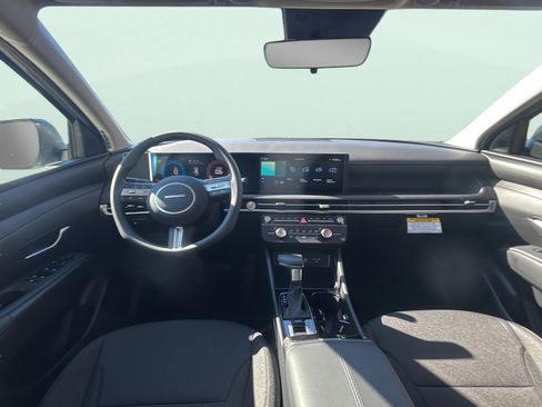New 2026 Hyundai Tucson SE image 9
