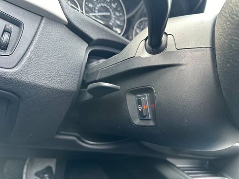 Used 2018 BMW 320i xDrive Sedan AWD/4WD image 21