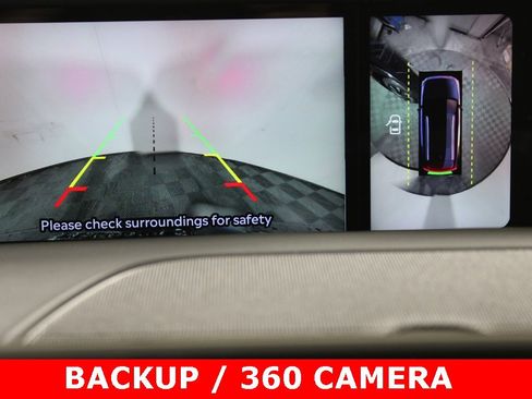 Used 2024 Lincoln Nautilus Reserve w/ Equipment Group 203A image 8