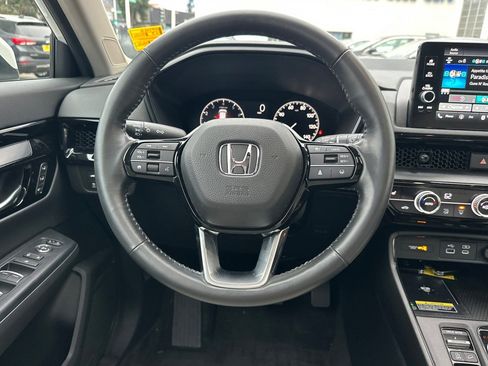 Used 2023 Honda CR-V EX-L image 17