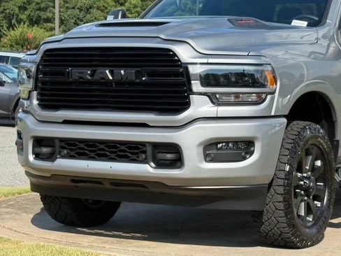 Used 2024 RAM 2500 Laramie w/ Night Edition AWD/4WD image 10