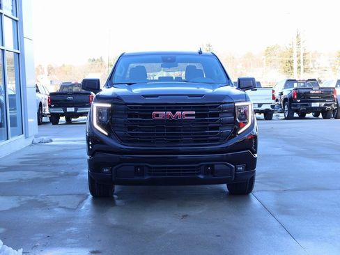 New 2026 GMC Sierra 1500 Elevation image 5
