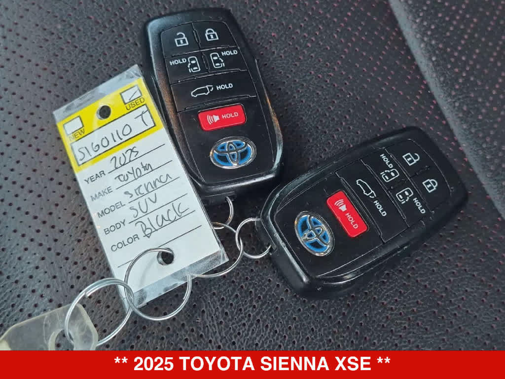 Used 2025 Toyota Sienna XSE w/ XSE Premium Package AWD/4WD image 35