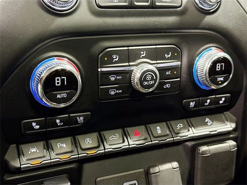 Used 2020 GMC Sierra 1500 Denali w/ Technology Package image 18
