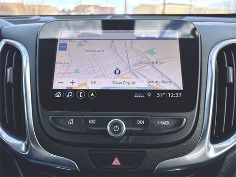 Used 2021 Chevrolet Equinox LT image 14