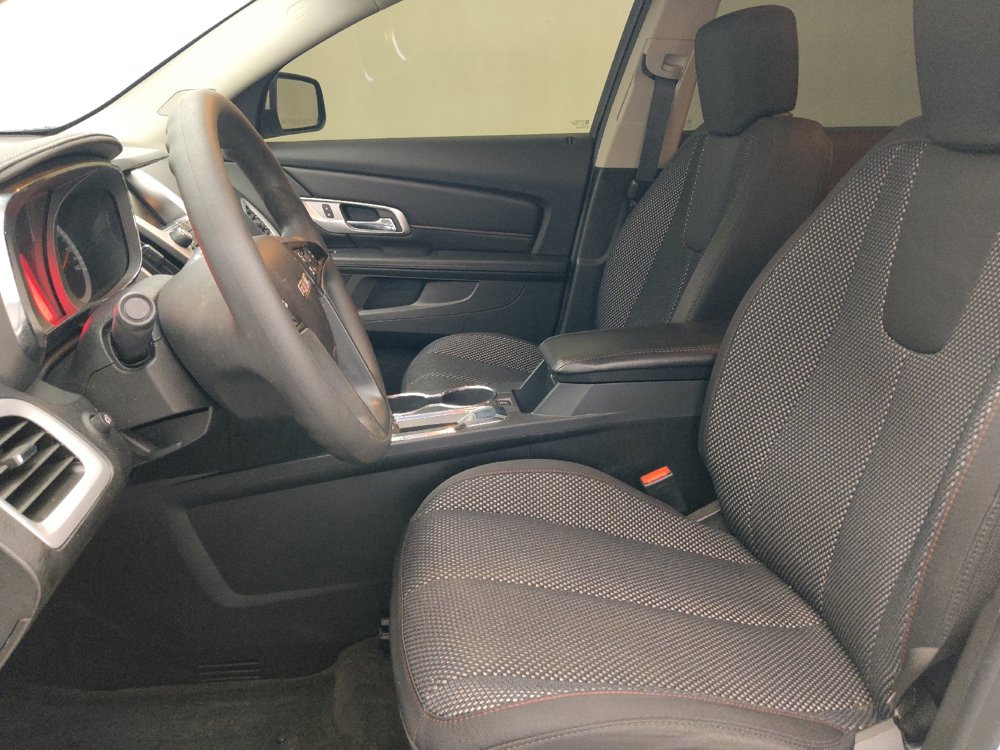Used 2017 GMC Terrain SLE FWD image 17